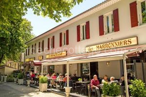 HOTEL LES MARRONNIERS à Thueyts